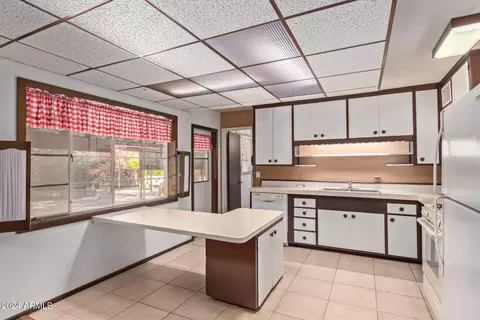 6708 N 33rd Ave, Phoenix, AZ 85017 photo 7
