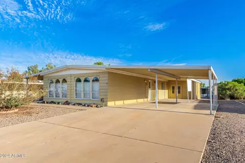 8821 E Illinois Ave, Sun Lakes, AZ 85248