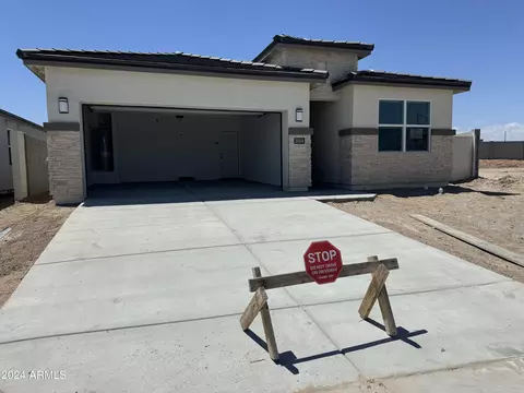 2084 S 240th Dr, Buckeye, AZ 85326