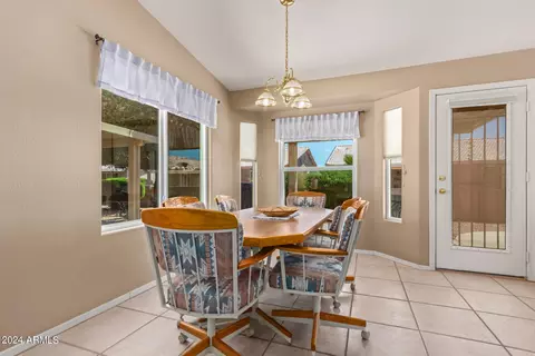 Dining - 1365 E Augusta Ave, Chandler, AZ 85249 photo 1 of 2