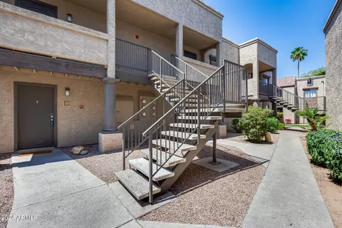 5995 N 78th St #2018, Scottsdale, AZ 85250