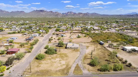 View/Area - 552 W Tepee St, Apache Junction, AZ 85120 photo 6 of 10