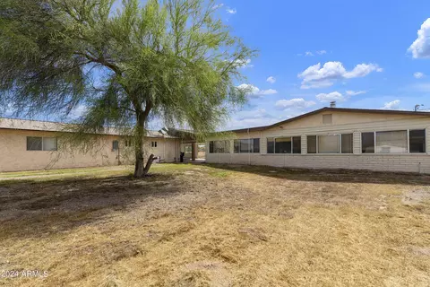 Exterior - 552 W Tepee St, Apache Junction, AZ 85120 photo 3 of 13
