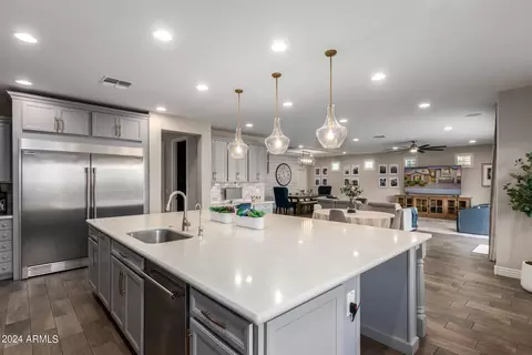 Kitchen - 1471 E Lexington Ave, Gilbert, AZ 85234 photo 3 of 7