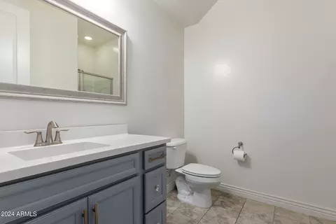 Bath - 1471 E Lexington Ave, Gilbert, AZ 85234 photo 7 of 7