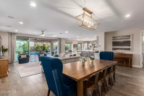 Dining - 1471 E Lexington Ave, Gilbert, AZ 85234 photo 1 of 2