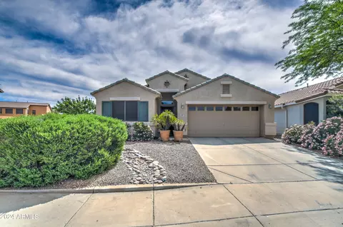 38073 N Rusty Ln, San Tan Valley, AZ 85140
