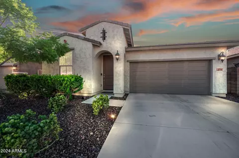 274 N Bedford St, Chandler, AZ 85225
