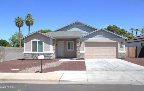 652 W 7th Ave, Mesa, AZ 85210