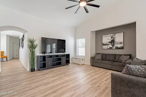 Living - 3121 E Greenway St, Mesa, AZ 85213 photo 4 of 6