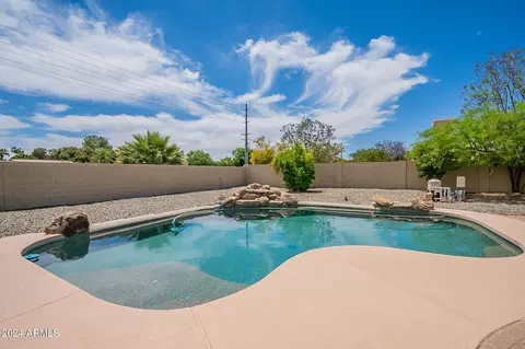 Exterior - 3121 E Greenway St, Mesa, AZ 85213 photo 14 of 23