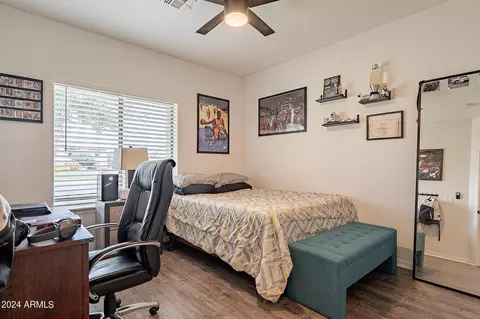 Bedroom - 3121 E Greenway St, Mesa, AZ 85213 photo 5 of 11