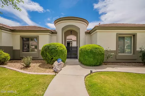 Exterior - 3121 E Greenway St, Mesa, AZ 85213 photo 6 of 23