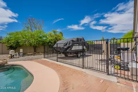 Exterior - 3121 E Greenway St, Mesa, AZ 85213 photo 17 of 23