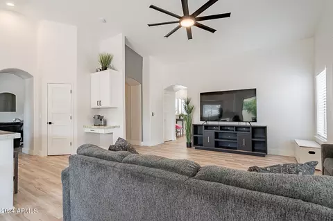 Living - 3121 E Greenway St, Mesa, AZ 85213 photo 6 of 6