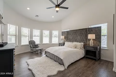 Bedroom - 3121 E Greenway St, Mesa, AZ 85213 photo 8 of 11