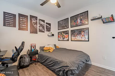 Bedroom - 3121 E Greenway St, Mesa, AZ 85213 photo 1 of 11