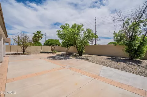 Exterior - 3121 E Greenway St, Mesa, AZ 85213 photo 20 of 23