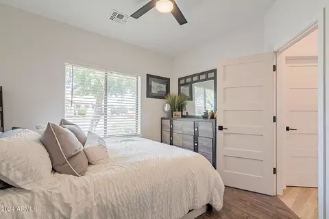 Bedroom - 3121 E Greenway St, Mesa, AZ 85213 photo 4 of 11