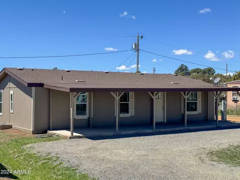 16094 S Yavapai Dr, Mayer, AZ 86333