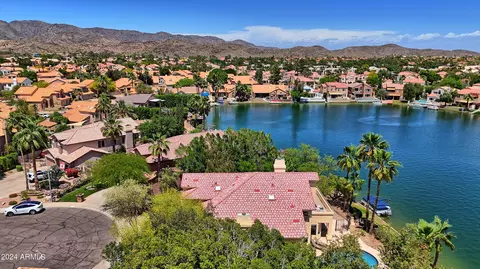View/Area - 3376 E Tanglewood Dr, Phoenix, AZ 85048 photo 5 of 8