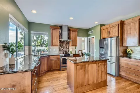Kitchen - 3376 E Tanglewood Dr, Phoenix, AZ 85048 photo 2 of 2