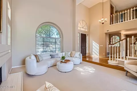 Living - 3376 E Tanglewood Dr, Phoenix, AZ 85048 photo 2 of 4