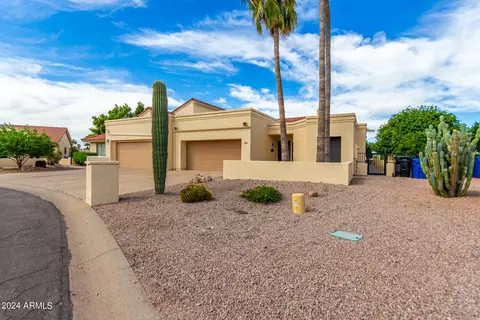 2620 N 61st St, Mesa, AZ 85215