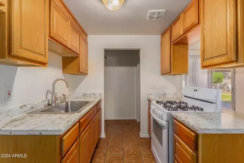 6020 W Granada Rd, Phoenix, AZ 85035 photo 2