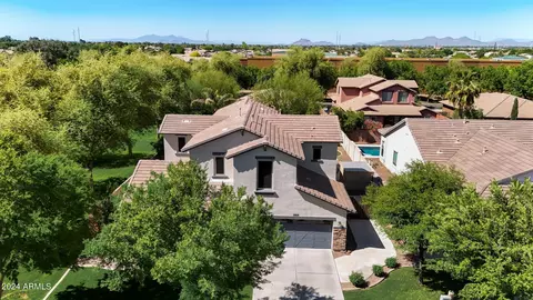 View/Area - 3904 E Sierra Madre Ave, Gilbert, AZ 85296 photo 2 of 3