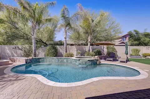 Exterior - 3904 E Sierra Madre Ave, Gilbert, AZ 85296 photo 12 of 20
