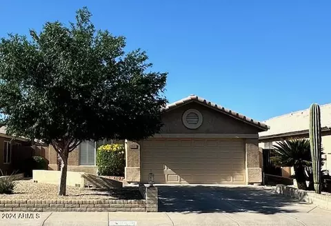 8630 W Cherry Hills Dr, Peoria, AZ 85345