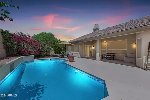 Exterior - 3153 E Desert Willow Rd, Phoenix, AZ 85048 photo 5 of 8