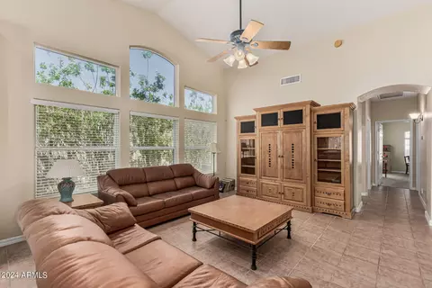 Living - 3153 E Desert Willow Rd, Phoenix, AZ 85048 photo 2 of 6