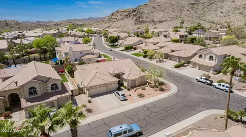 View/Area - 3153 E Desert Willow Rd, Phoenix, AZ 85048 photo 1 of 4