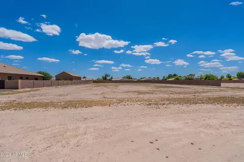 16643 W Mohave St #10, Goodyear, AZ 85338
