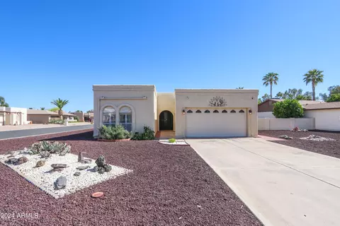 9525 E Sherwood Way, Sun Lakes, AZ 85248