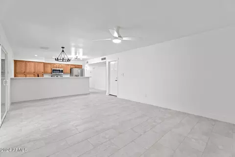 2047 E Rice Dr, Tempe, AZ 85283 photo 8