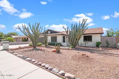 2047 E Rice Dr, Tempe, AZ 85283 photo 2