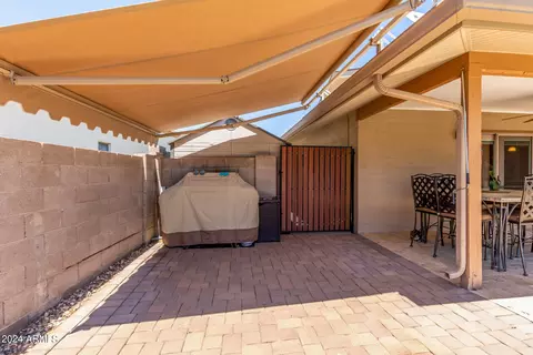 Exterior - 4011 W Voltaire Ave, Phoenix, AZ 85029 photo 11 of 18