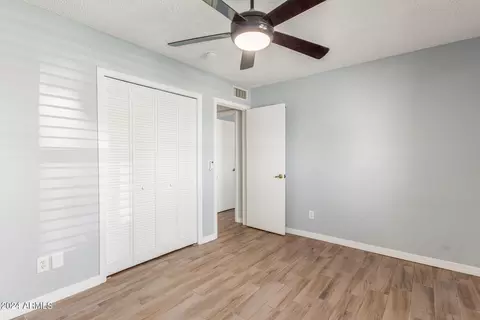 Bedroom - 4011 W Voltaire Ave, Phoenix, AZ 85029 photo 4 of 4