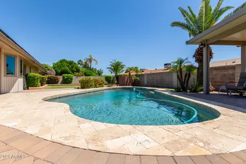 Exterior - 4011 W Voltaire Ave, Phoenix, AZ 85029 photo 16 of 18
