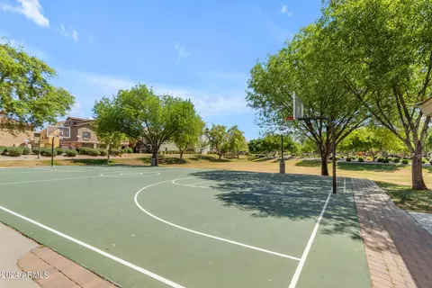 View/Area - 4142 E Jasper Dr, Gilbert, AZ 85296 photo 2 of 3