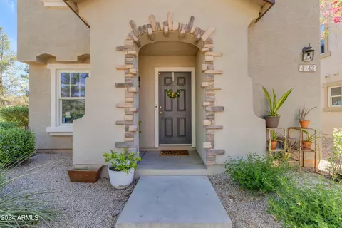 Exterior - 4142 E Jasper Dr, Gilbert, AZ 85296 photo 2 of 8