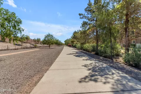 View/Area - 4142 E Jasper Dr, Gilbert, AZ 85296 photo 3 of 3