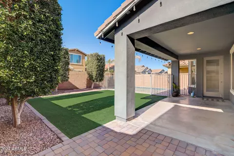 Exterior - 4288 E Rawhide St, Gilbert, AZ 85296 photo 6 of 11