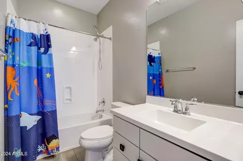 Bath - 4288 E Rawhide St, Gilbert, AZ 85296 photo 8 of 9