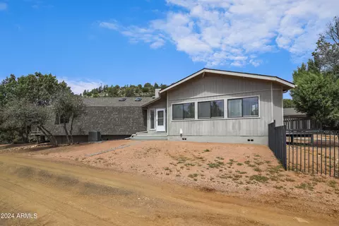 Exterior - 249 E Dan Dr, Payson, AZ 85541 photo 4 of 11