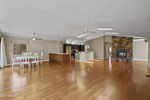 Living - 249 E Dan Dr, Payson, AZ 85541 photo 2 of 5