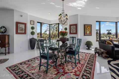 Dining - 1040 E Osborn Rd #302, Phoenix, AZ 85014 photo 1 of 3